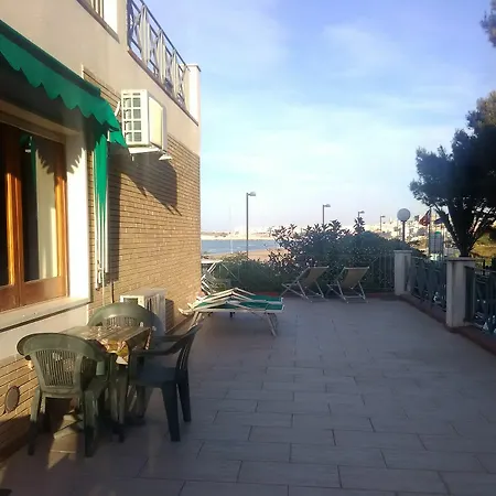 Vela Velo Club 3* Vieste